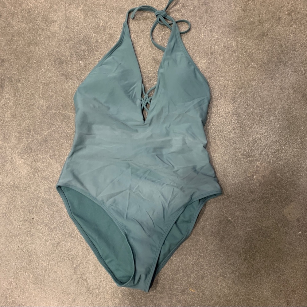 One Piece Bathing Suite (large)